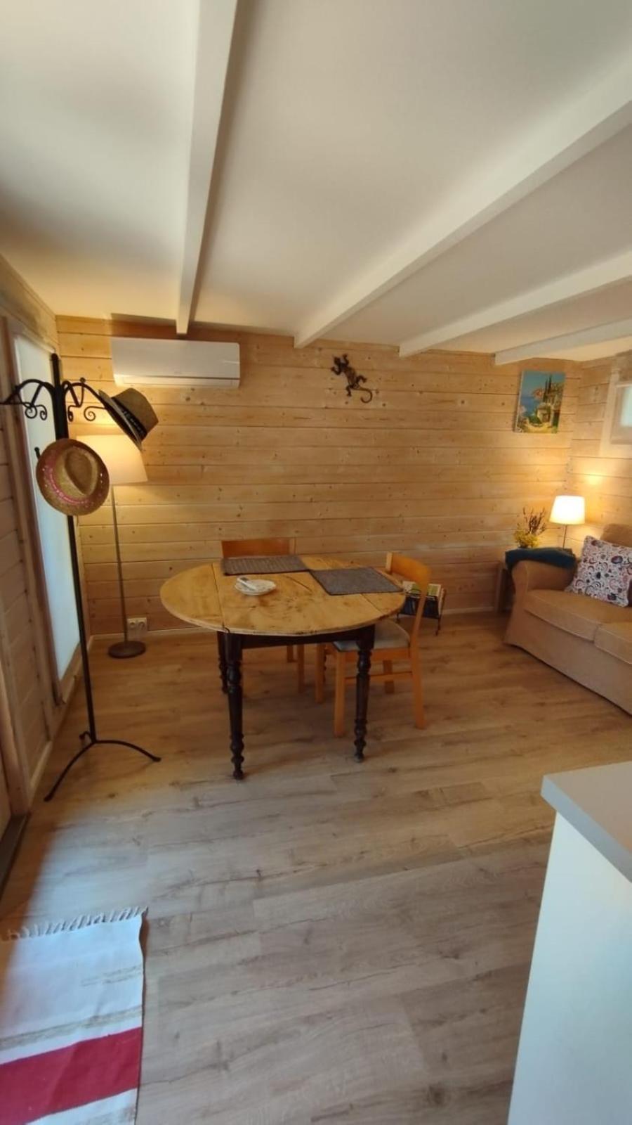 Entrecasteaux La Bergerie Des Colles Bed & Breakfast エクステリア 写真